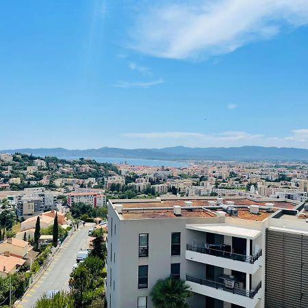 Tres Bel Appartement -Residence Avec Piscine Sur Le Toit Et Vue Panoramique Saint-Raphaël Exterior foto