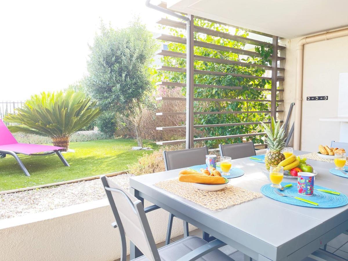 Tres Bel Appartement -Residence Avec Piscine Sur Le Toit Et Vue Panoramique Saint-Raphaël Exterior foto